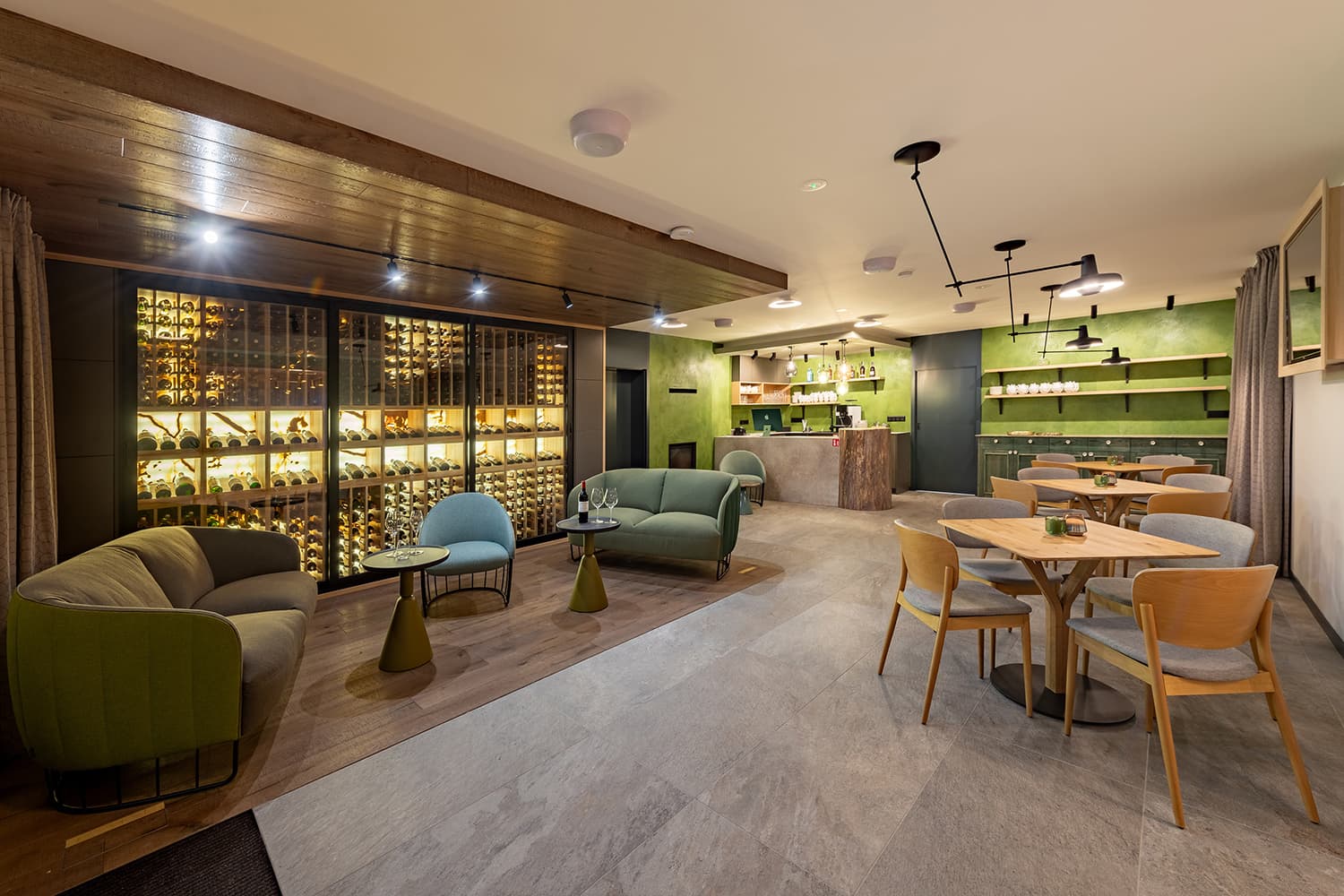 RESTAURANT - Resort d9